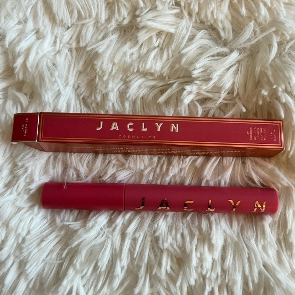 JACYLN Cosmetics Lip Cushion